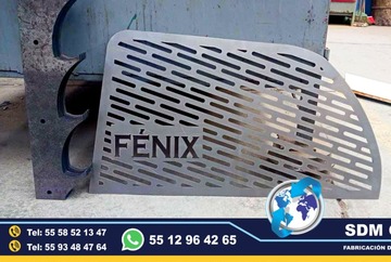 Fabricantes de Gruas de Salvamento, Plataforma, Arrastre Fabricacion y venta de unidades moviles para seguridad publica y transito vial. SDM Global Mexico somos una empresa líder en el Fabricacion de Gruas de Salvamento, Plataforma, Arrastre, asi como de unidades moviles de rescate, salvamento, proximidad, primer respodiente, equipo tactito, anti motin, fuerzas especiales, semi remolques con personal altamente capasitado para su fabricacion, winch electrico, sirena, bocina, codigos, estrobos, luces, etc. somos fabricantes.Las grúas son vehículos utilizados para transportar automóviles, camiones o cualquier transporte en general, remolcarlos en casos de accidente de tránsito, estacionamiento en lugares inadecuados o manejo por parte del conductor bajo los efectos del alcohol u otras sustancias. somos una Fabrica de gruas de Salvamento, Plataforma, Arrastre.Somos una Empresa Mexicana líder en el Mercado con años de experiencia, especialistas en el Fabricacion de Gruas de Salvamento, Plataforma, arrastre Unidades Moviles, carrocerias, remolques, pipas de agua, autotanques, compactadores de basura, alargado y acorazado de chasis, equipamiento de patrullas, ambulancias de traslado, gruas de plataformas, etc.Somos fabribricantes directos, distribuidores en todo Mexico, comunicate y te atenderemos personalmente. Fabricantes de Gruas de Salvamento, Plataforma, Arrastre Fabricacion y venta de unidades moviles para seguridad publica y transito vial. SDM Global Mexico somos una empresa líder en el Fabricacion de Gruas de Salvamento, Plataforma, Arrastre, asi como de unidades moviles de rescate, salvamento, proximidad, primer respodiente, equipo tactito, anti motin, fuerzas especiales, semi remolques con personal altamente capasitado para su fabricacion, winch electrico, sirena, bocina, codigos, estrobos, luces, etc. somos fabricantes.Las grúas son vehículos utilizados para transportar automóviles, camiones o cualquier transporte en general, remolcarlos en casos de accidente de tránsito, estacionamiento en lugares inadecuados o manejo por parte del conductor bajo los efectos del alcohol u otras sustancias. somos una Fabrica de gruas de Salvamento, Plataforma, Arrastre.Somos una Empresa Mexicana líder en el Mercado con años de experiencia, especialistas en el Fabricacion de Gruas de Salvamento, Plataforma, arrastre Unidades Moviles, carrocerias, remolques, pipas de agua, autotanques, compactadores de basura, alargado y acorazado de chasis, equipamiento de patrullas, ambulancias de traslado, gruas de plataformas, etc.Somos fabribricantes directos, distribuidores en todo Mexico, comunicate y te atenderemos personalmente.