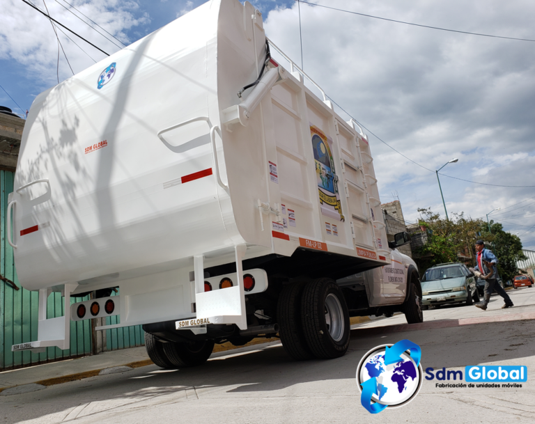 Fabrica de Compactadores y recolectores de basura trasera<br>